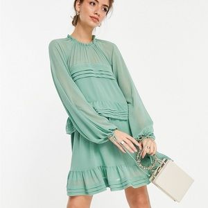 Ever New sage / mint green cocktail dress 4 / small